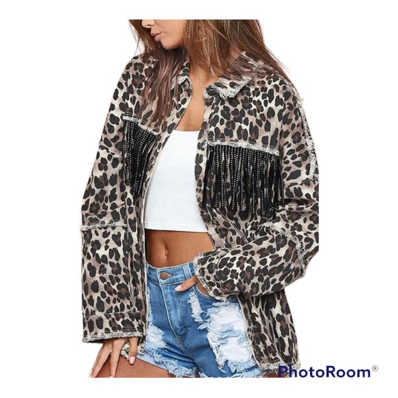 This stylish Leopard denim jacket is 🔥. Complete with fringe and sparkle. - Picture 3 of 4